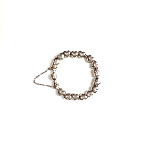 PANDORA | FULL HEART CHARM SNAKE CHAIN BRACELET